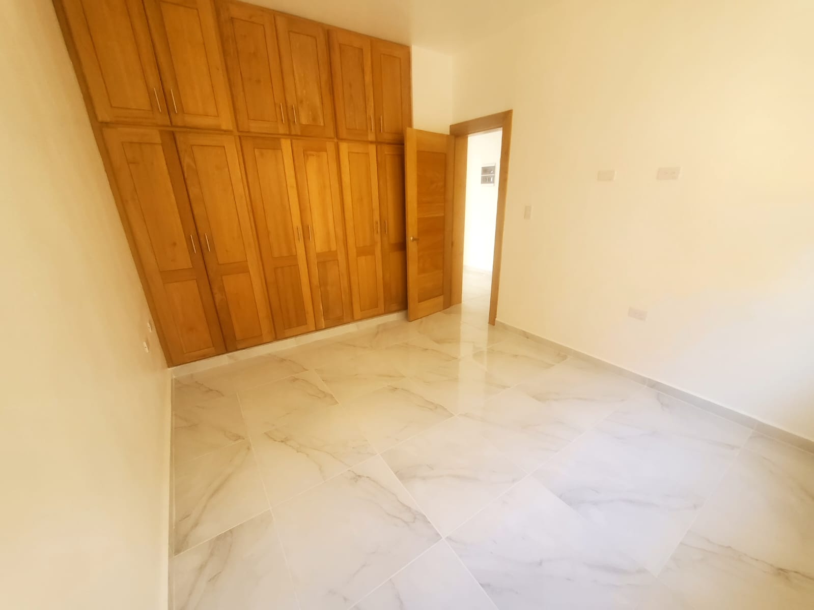 Vendo Exclusivo Apto de 3 HABS. 137 Mts.2 en URB. TORRE ALTA de Puerto Foto 7315510-7.jpg