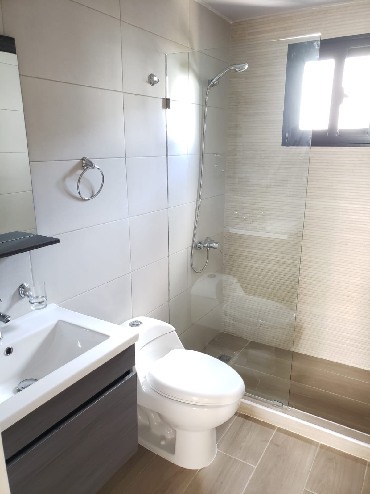 ????️ APARTAMENTO NUEVO EN VENTA – DÉCIMO PISO  Av. Hispanoamericana  Foto 7315528-10.jpg