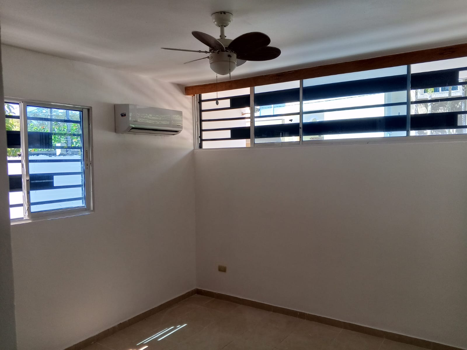 ???? Exclusiva Casa en Venta – Santiago R.D.  Foto 7315541-5.jpg