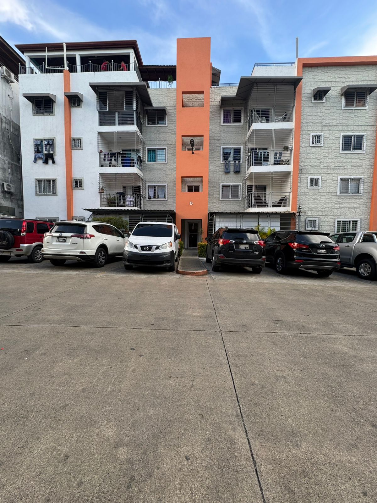 Apartamento en Venta con terraza Prol. 27 de Febrero Foto 7315594-1.jpg