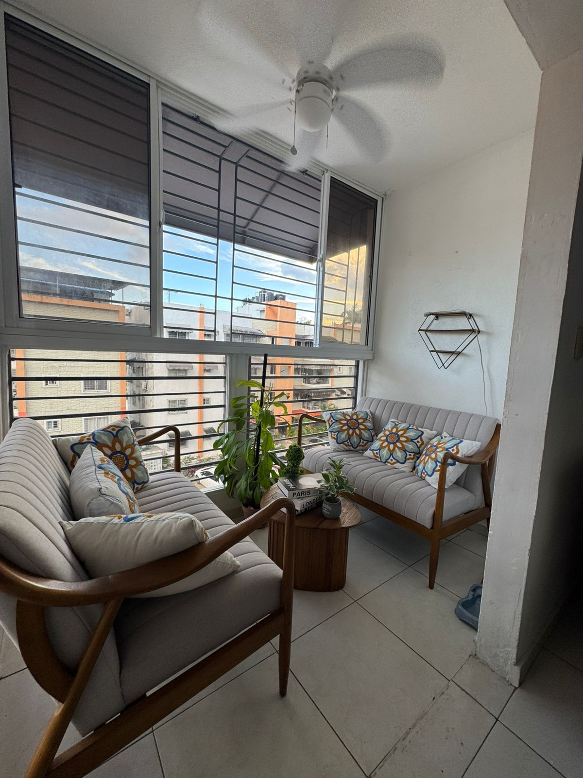 Apartamento en Venta con terraza Prol. 27 de Febrero Foto 7315594-6.jpg