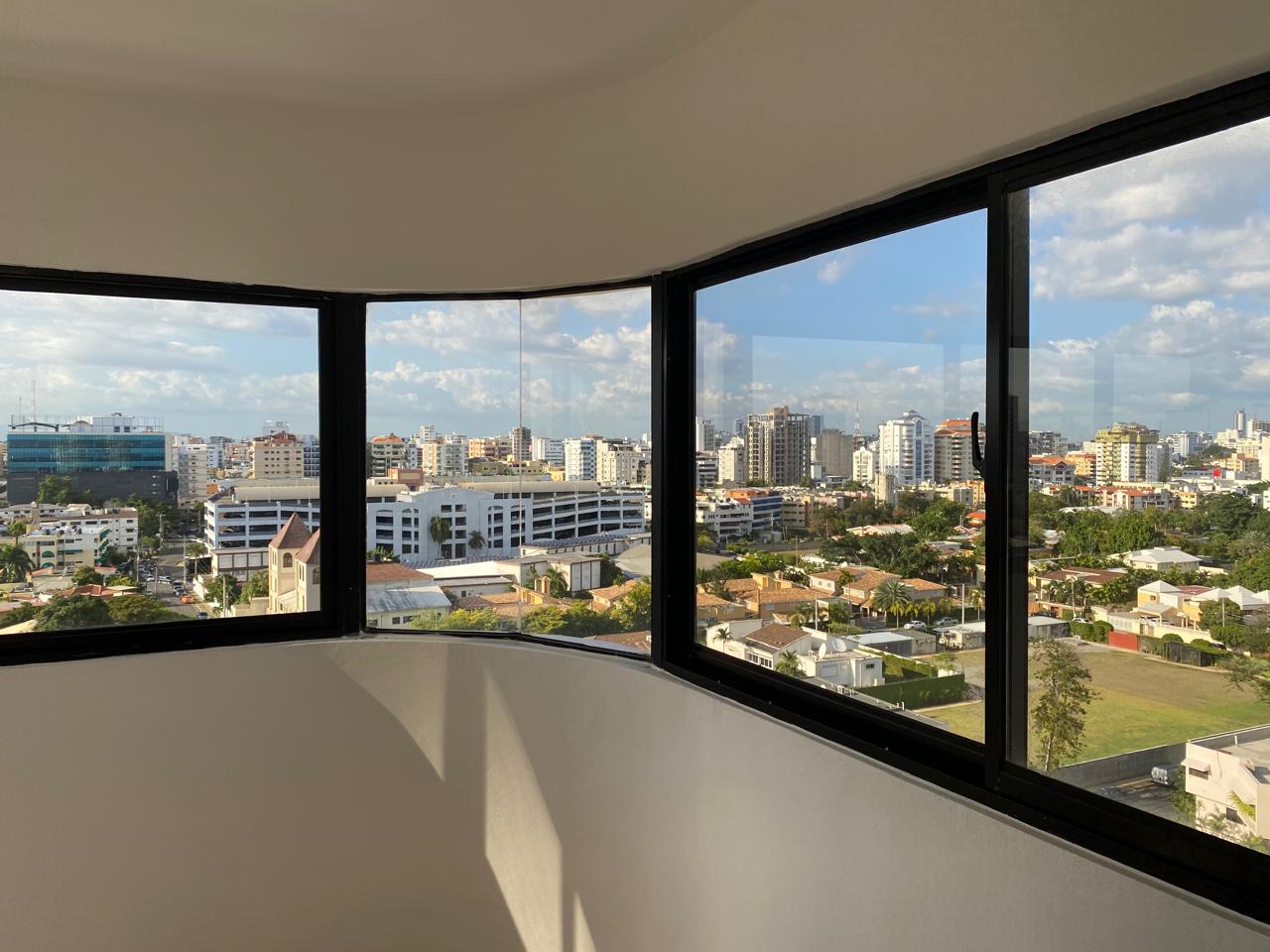 Espectacular Apartamento en alquiler Av. Anacaona Foto 7315607-11.jpg