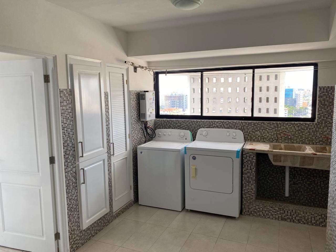 Espectacular Apartamento en alquiler Av. Anacaona Foto 7315607-5.jpg
