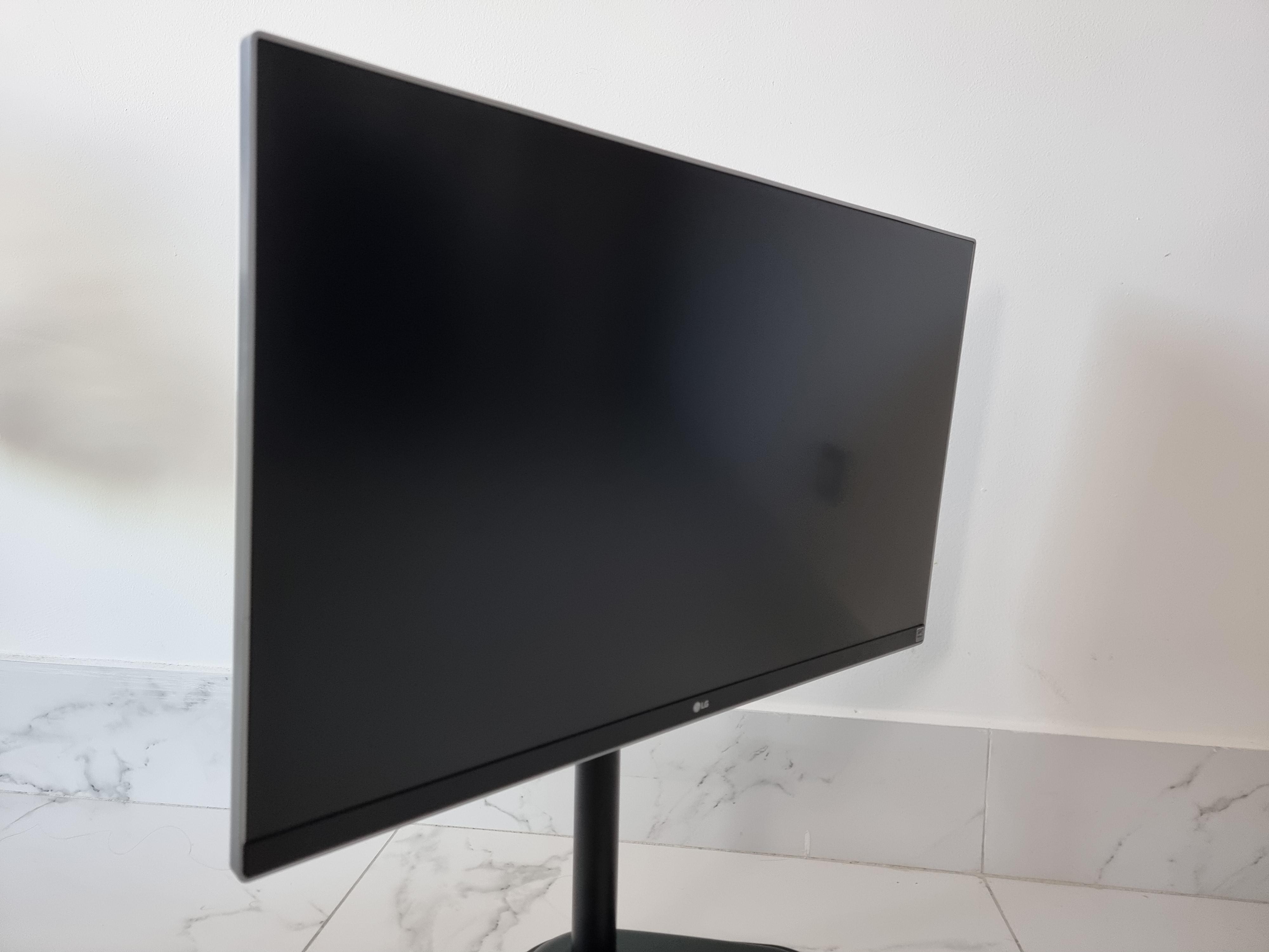Monitor LG 27UD69-W 27” 4K en Santo Domingo Oeste Foto 7315616-3.jpg