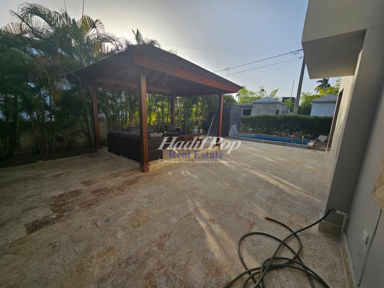 CASA DE DOS NIVELES EN ALQUILER  Foto 7315679-7.jpg