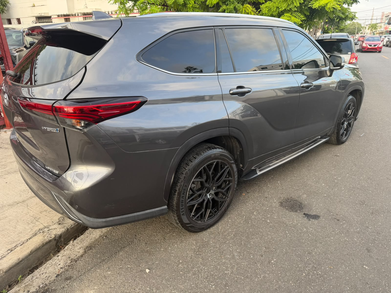 toyota hilnader 2022 hibrida  Foto 7315786-5.jpg
