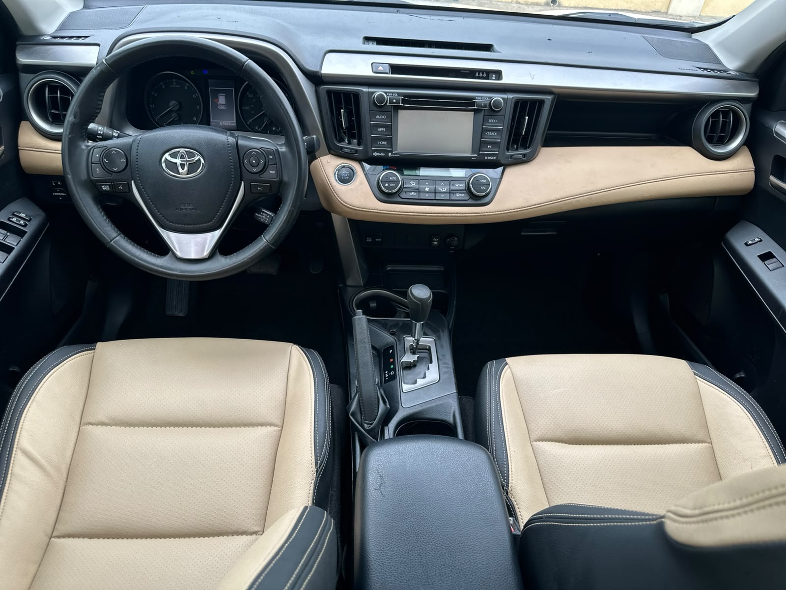 Toyota Rav4 XLE 2018  Foto 7315794-5.jpg