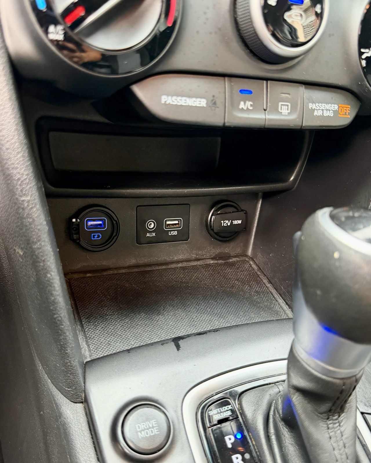 HYUNDAI KONA SEL 2020 Foto 7315873-10.jpg