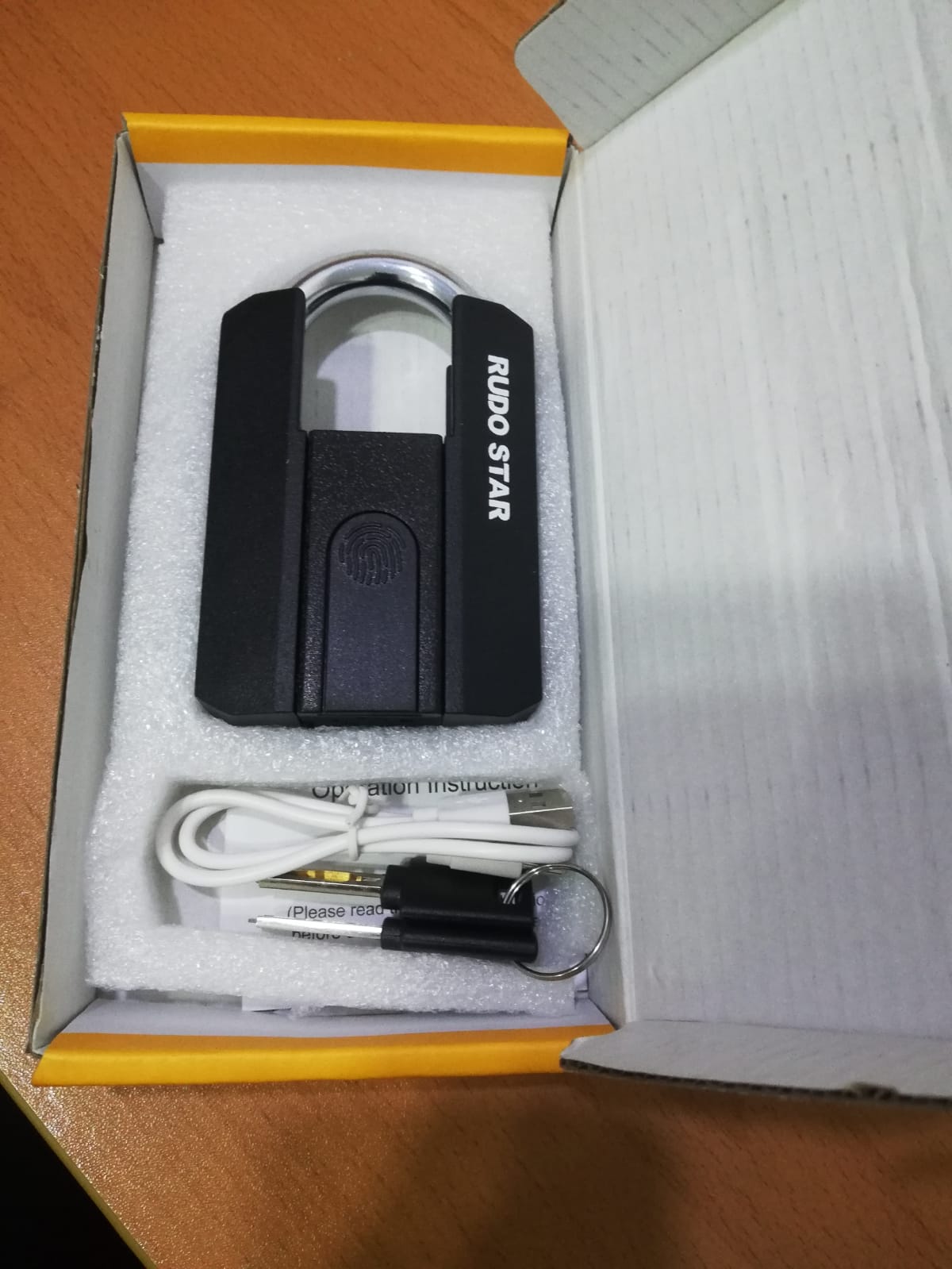 La Forma Más Fácil de Proteger tus Pertenencias Candado con Huella WJ6 Foto 7315915-4.jpg