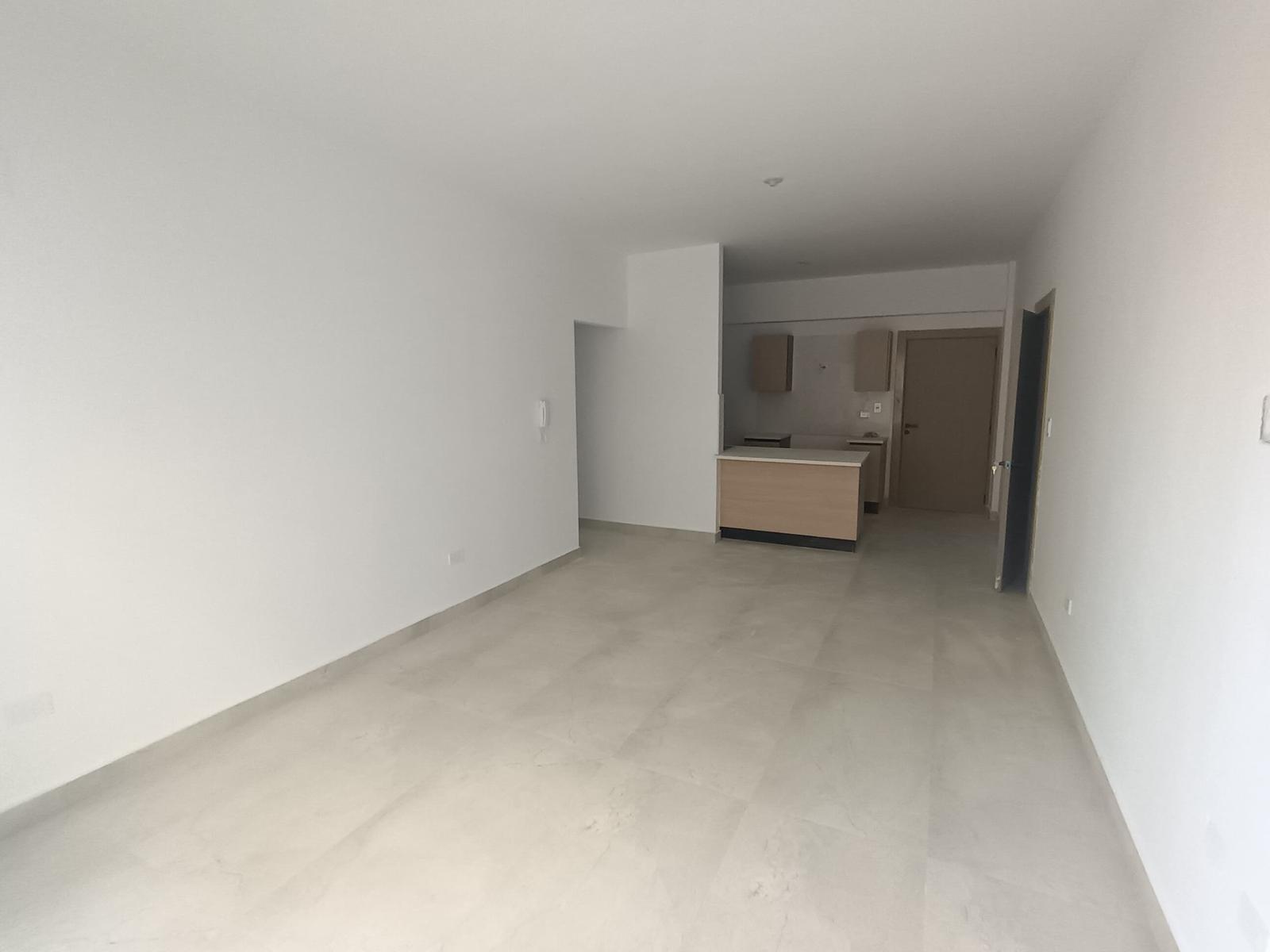 Apartamento a estrenar en alquiler en Evaristo Morales Foto 7315941-8.jpg