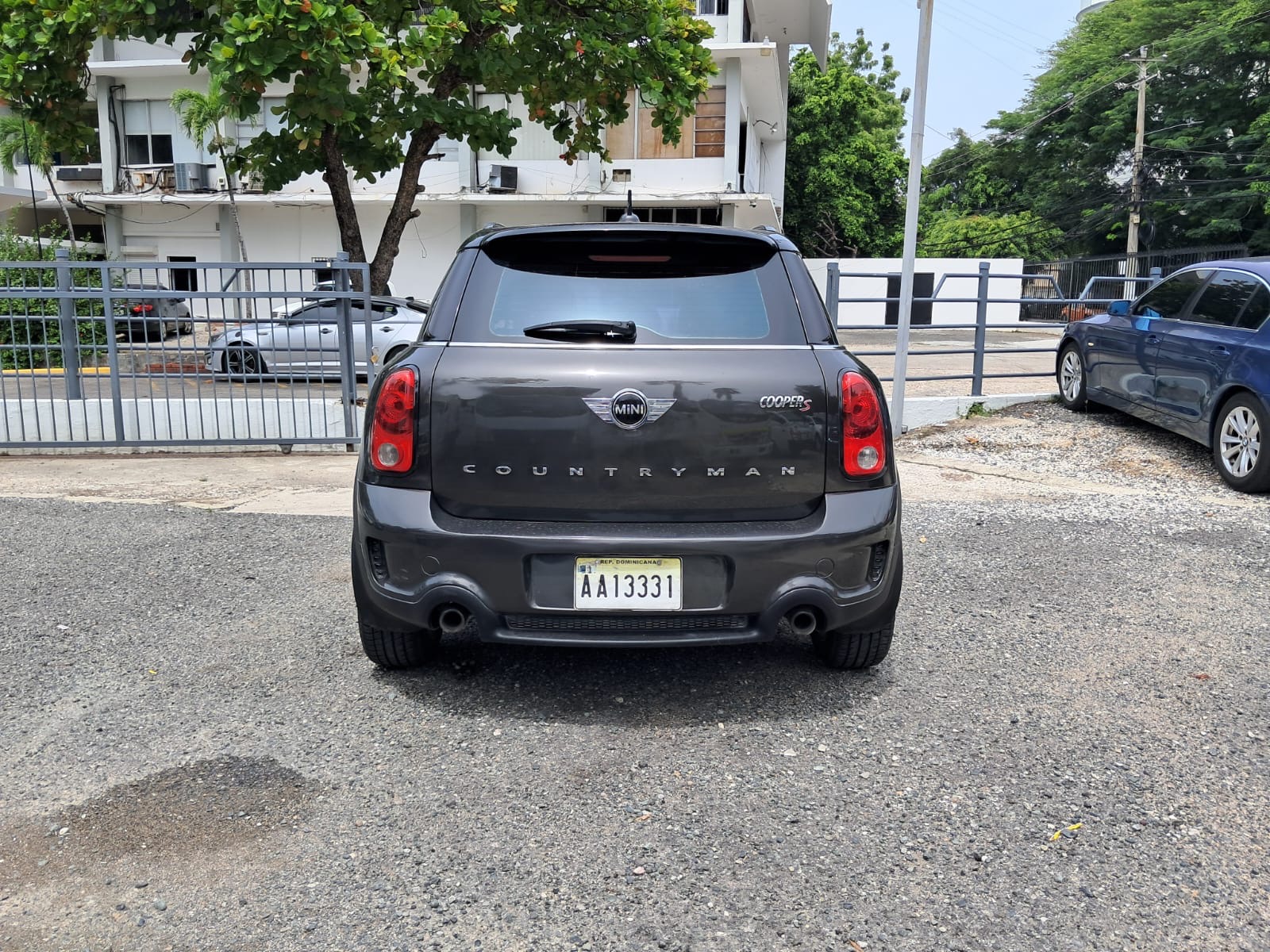 Dale un toque de estilo y potencia a tus días con este Mini Cooper Cou Foto 7315947-4.jpg