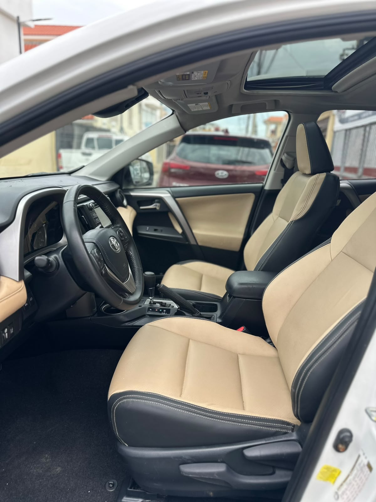 Toyota Rav4 XLE 2018  Foto 7315972-6.jpg