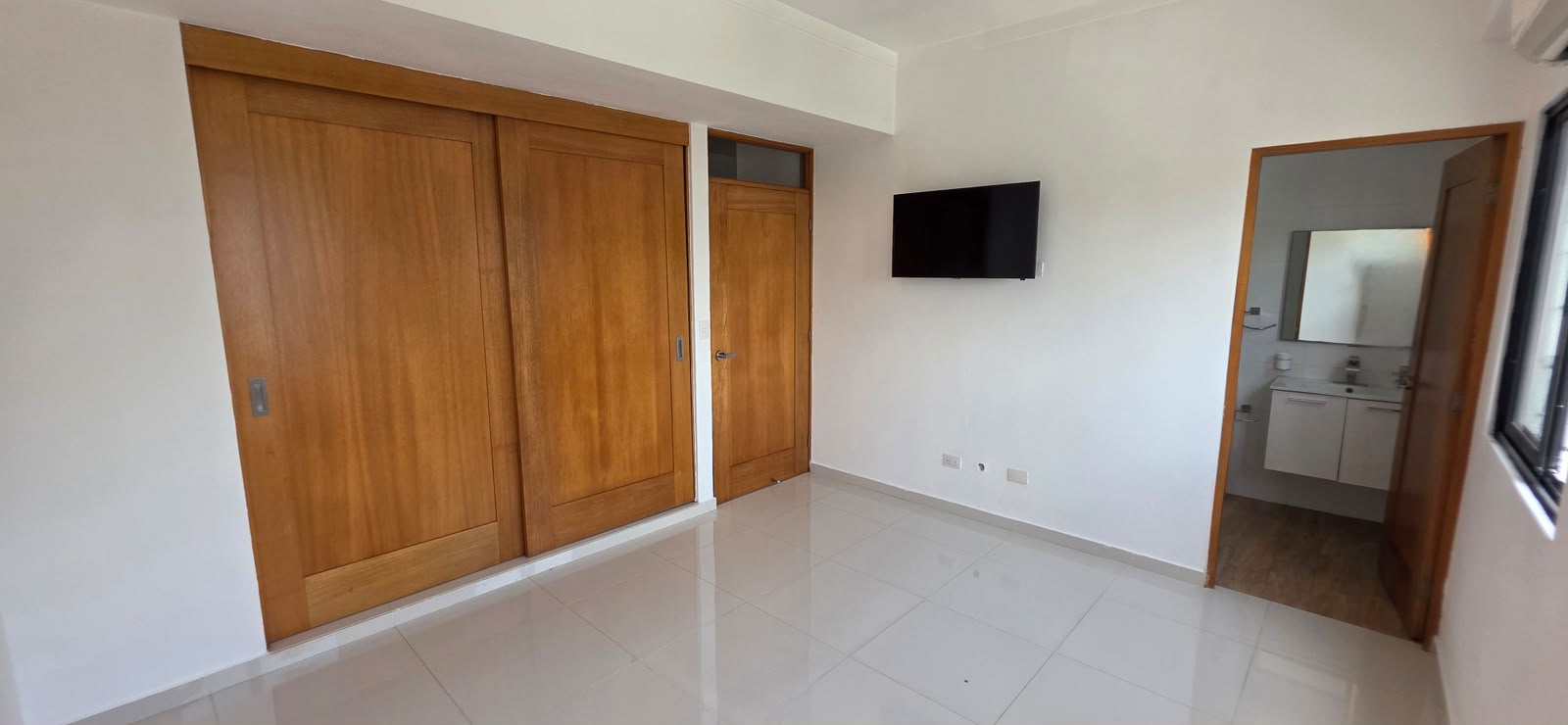 Apartamento moderno elegante y con una ubicación privilegiada  Foto 7316045-3.jpg