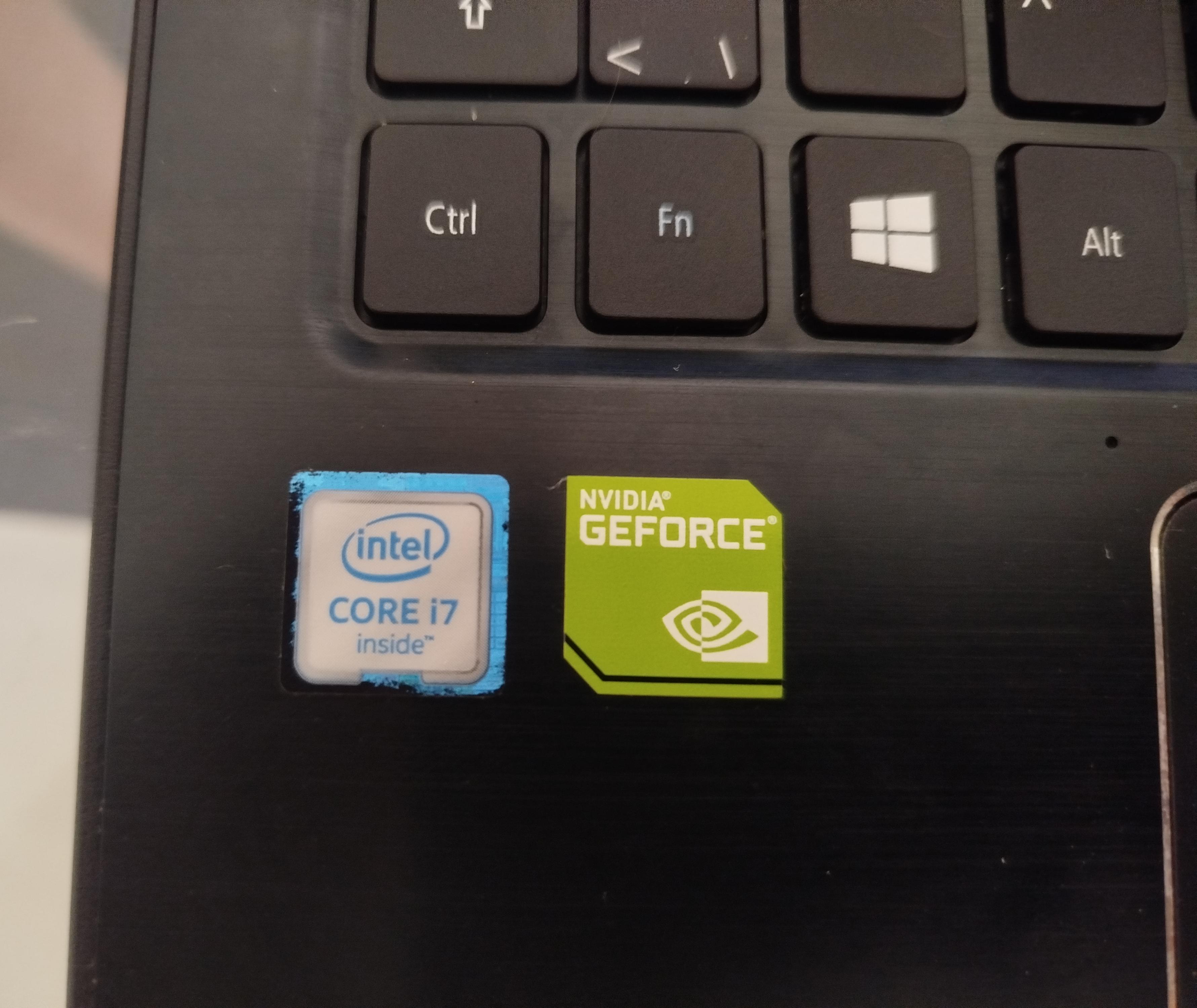 Acer Aspire E15 como nuevo Foto 7316058-3.jpg