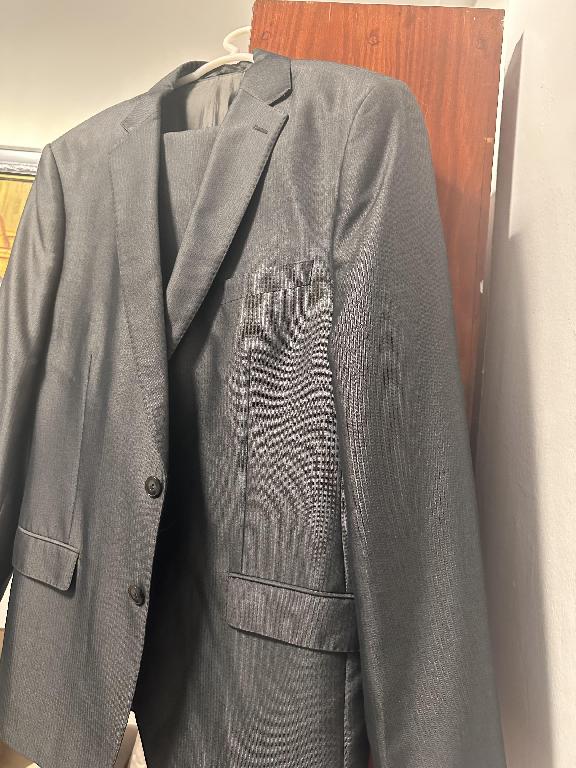 Traje completo de marca  Foto 7316126-1.jpg