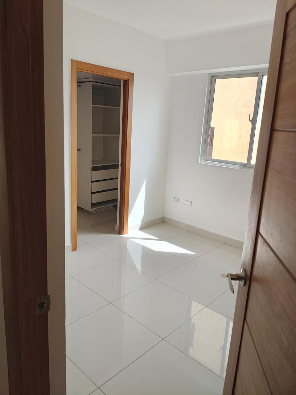 Avenida Independencia  Apartamento en Venta con Ascensor y Planta Full Foto 7316155-4.jpg