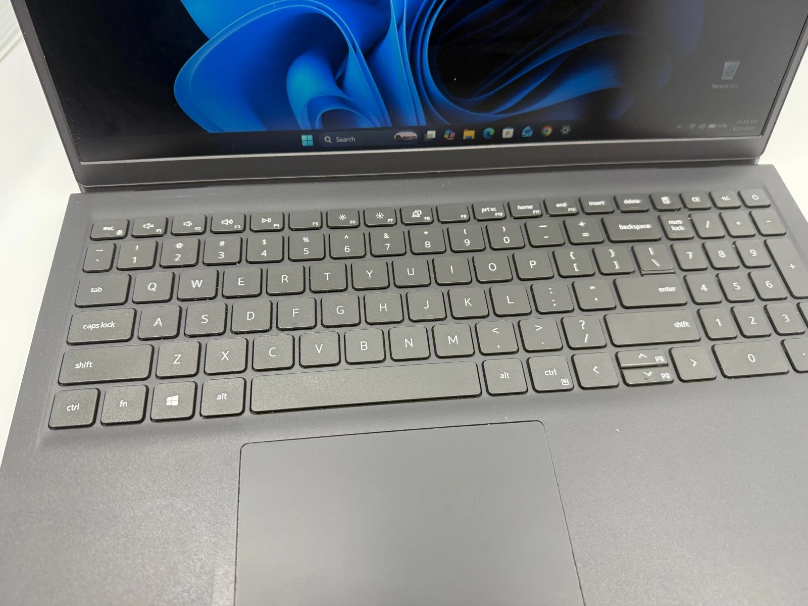 Laptop Dell Inspiron 15 3511 i5-1035G1 CPU 20GB RAM 256 SSD Windows 11 Foto 7316159-3.jpg