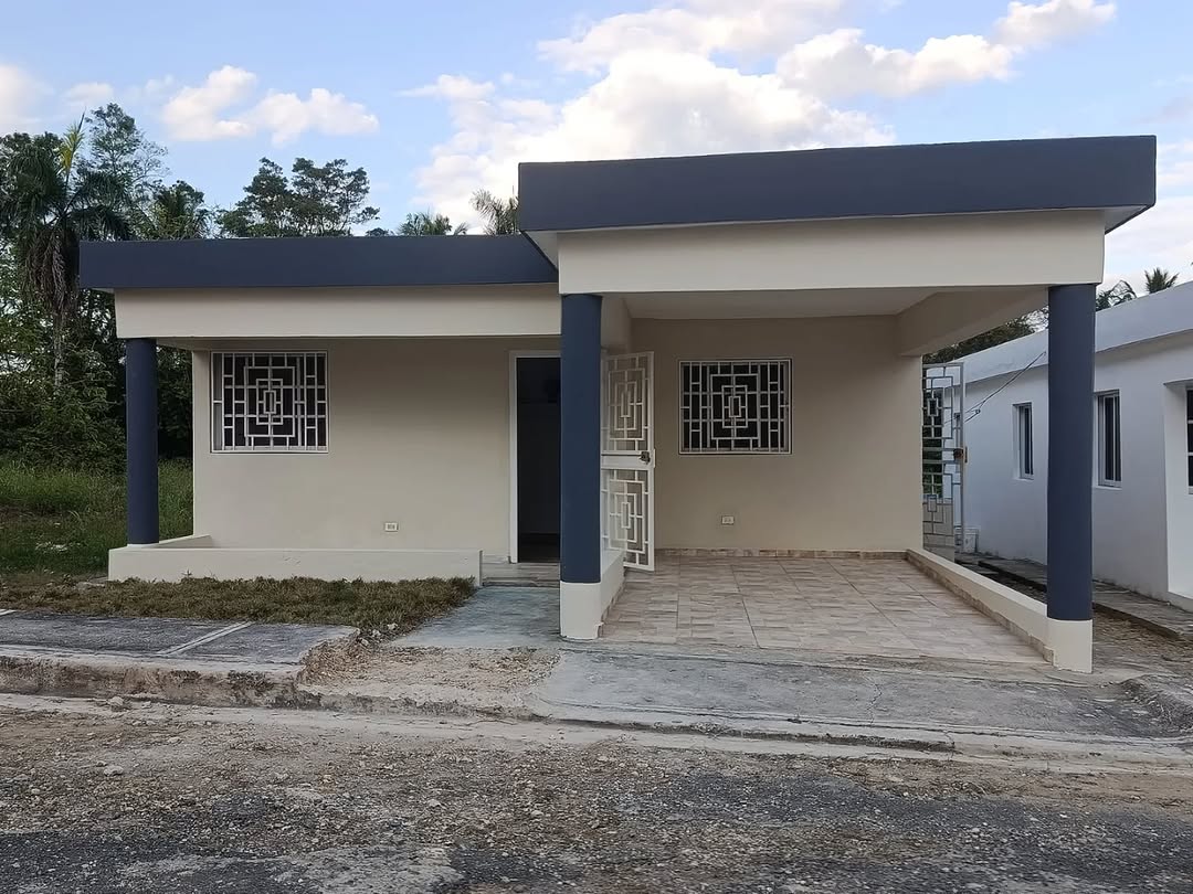 Casa en VENTA en Villa Mella 3-Hab 1-B Marq Techada Res Yajaira Prox C Foto 7316244-9.jpg