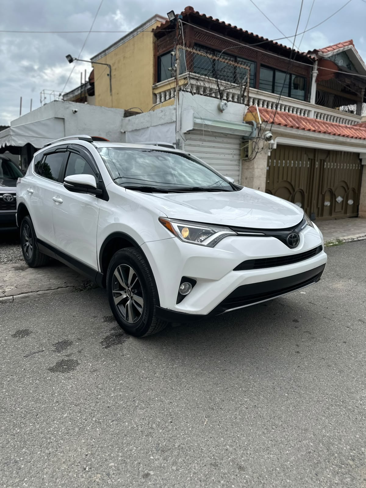 Toyota Rav4 XLE 2018  Foto 7316289-2.jpg