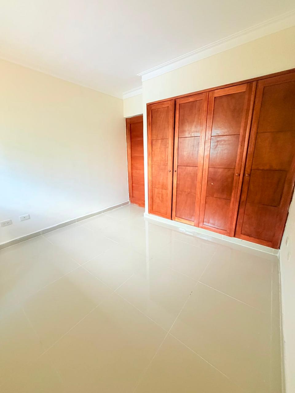 Alquiler de inmueble en San Isidro. Foto 7316303-7.jpg
