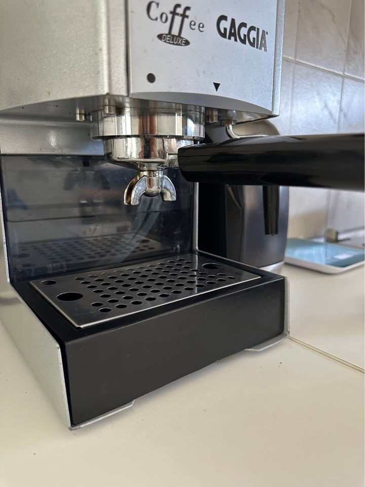 GAGGIA Clasic Pro Deluxe - Maquina de Café Expreso de nivel profesiona Foto 7316341-2.jpg