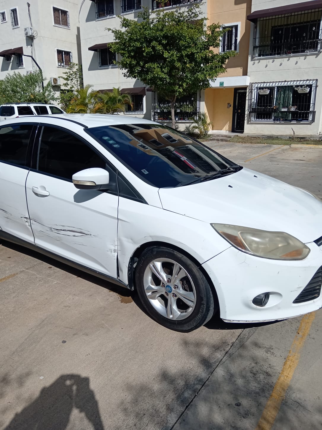 VENDO FORD FOCUS 2013 UNA GANGA AIRE QUE PICA Foto 7316533-5.jpg