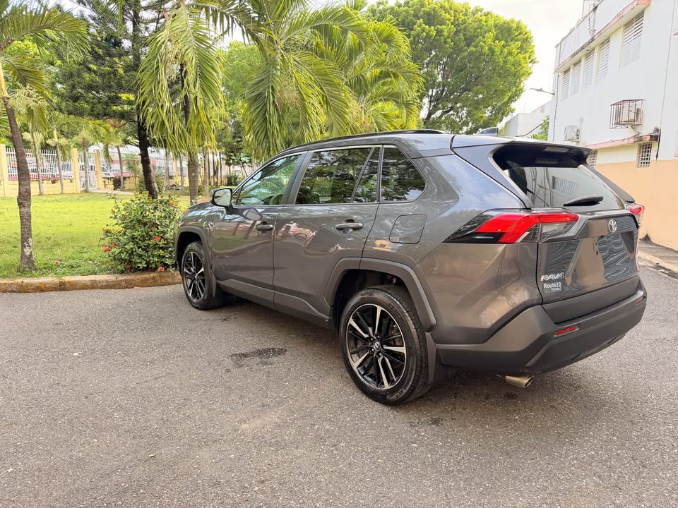 TOYOTA RAV4 LE PLUS 2019  4x4  CLEAN CARFAX EXCELENTE CONDICIONES INTE Foto 7316850-8.jpg