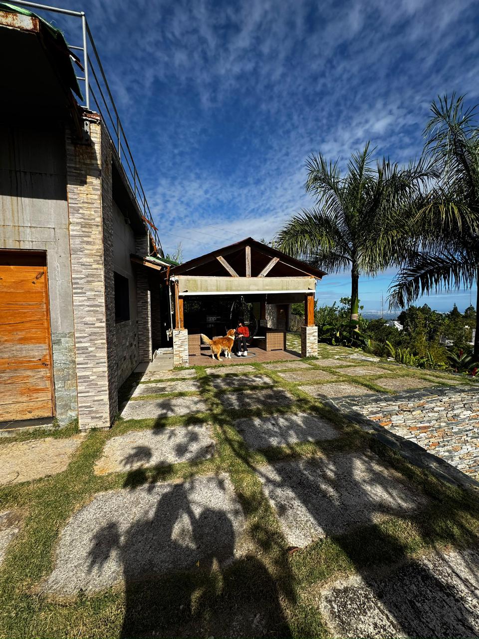 Venta de Espectacular Villa La Colonia San Cristobal Foto 7317001-1.jpg
