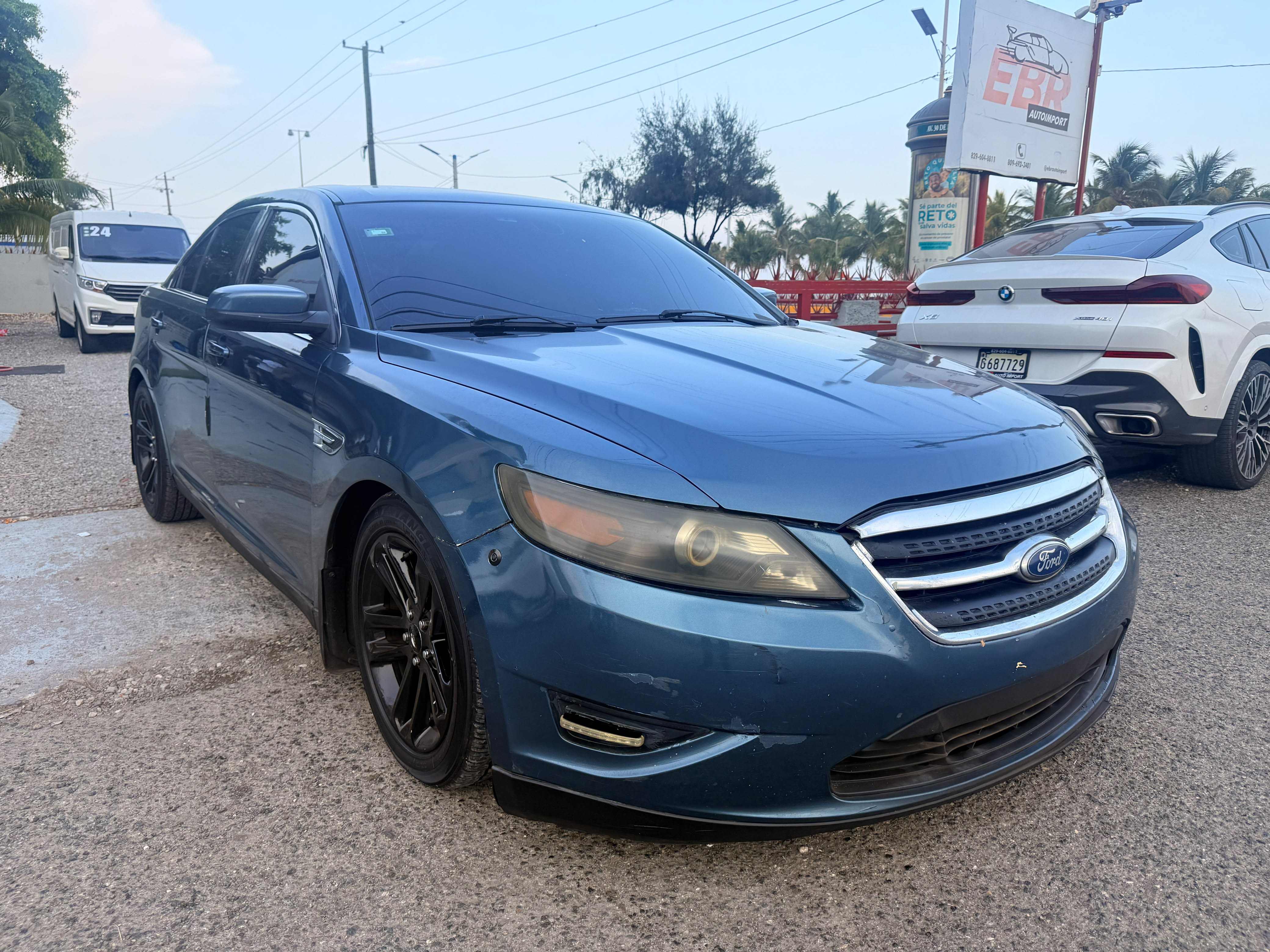 Ford Taurus Sport 2011 Foto 7317279-2.jpg