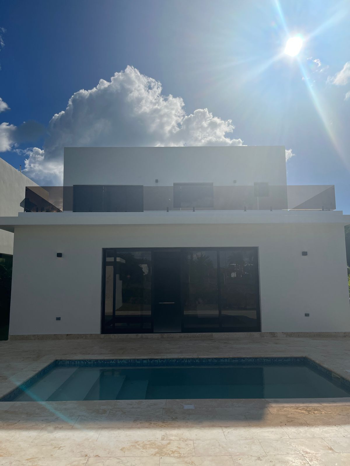 Vendo hermosa villa en Playa Nueva Romana  Foto 7317399-5.jpg