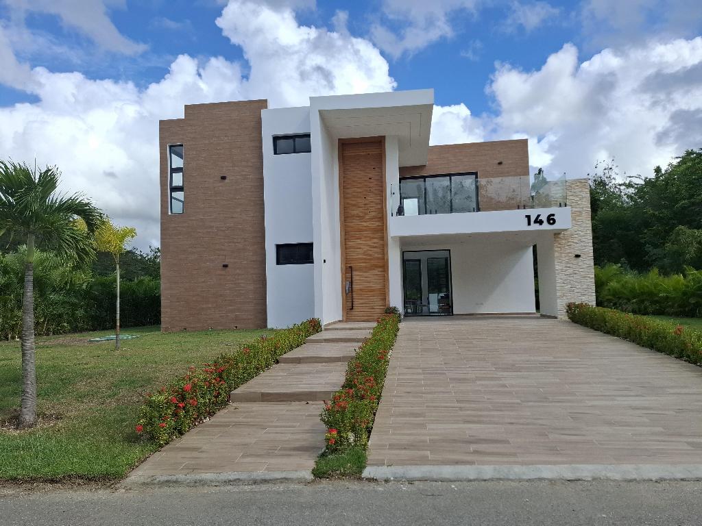 Vendo hermosa villa en Playa Nueva Romana  Foto 7317400-1.jpg