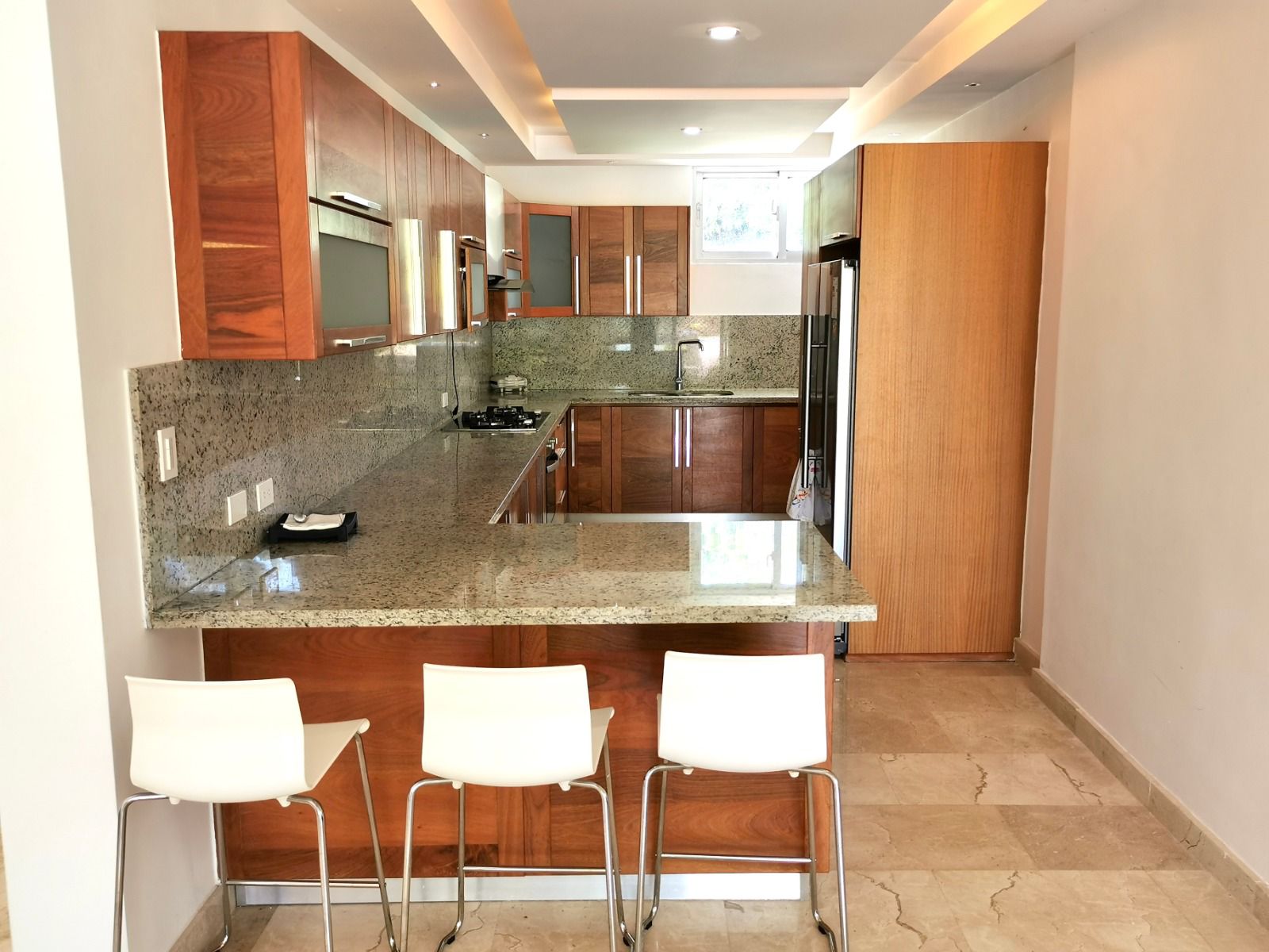 Vendo hermosa villa en Playa Nueva Romana  Foto 7317402-5.jpg