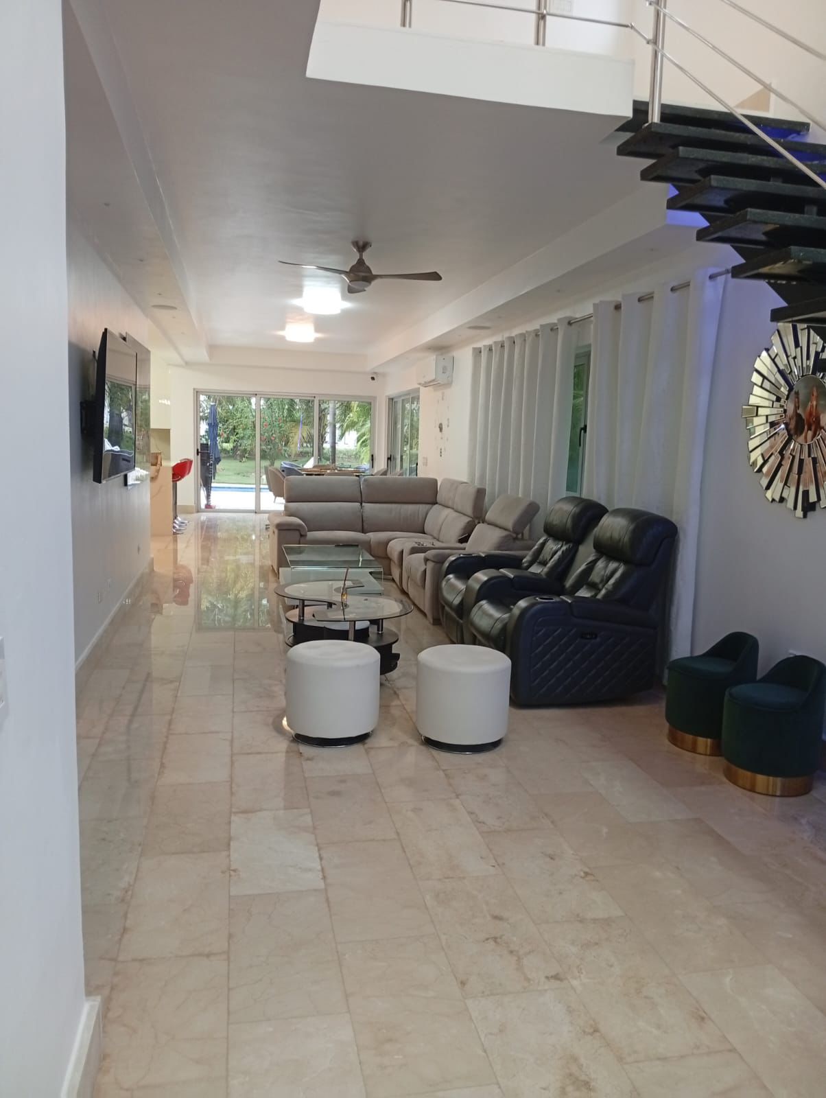 Vendo hermosa villa en Playa Nueva Romana  Foto 7317406-11.jpg