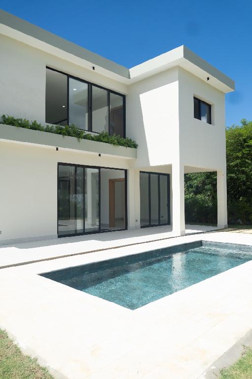 Vendo hermosa villa en Playa Nueva Romana  Foto 7317409-2.jpg