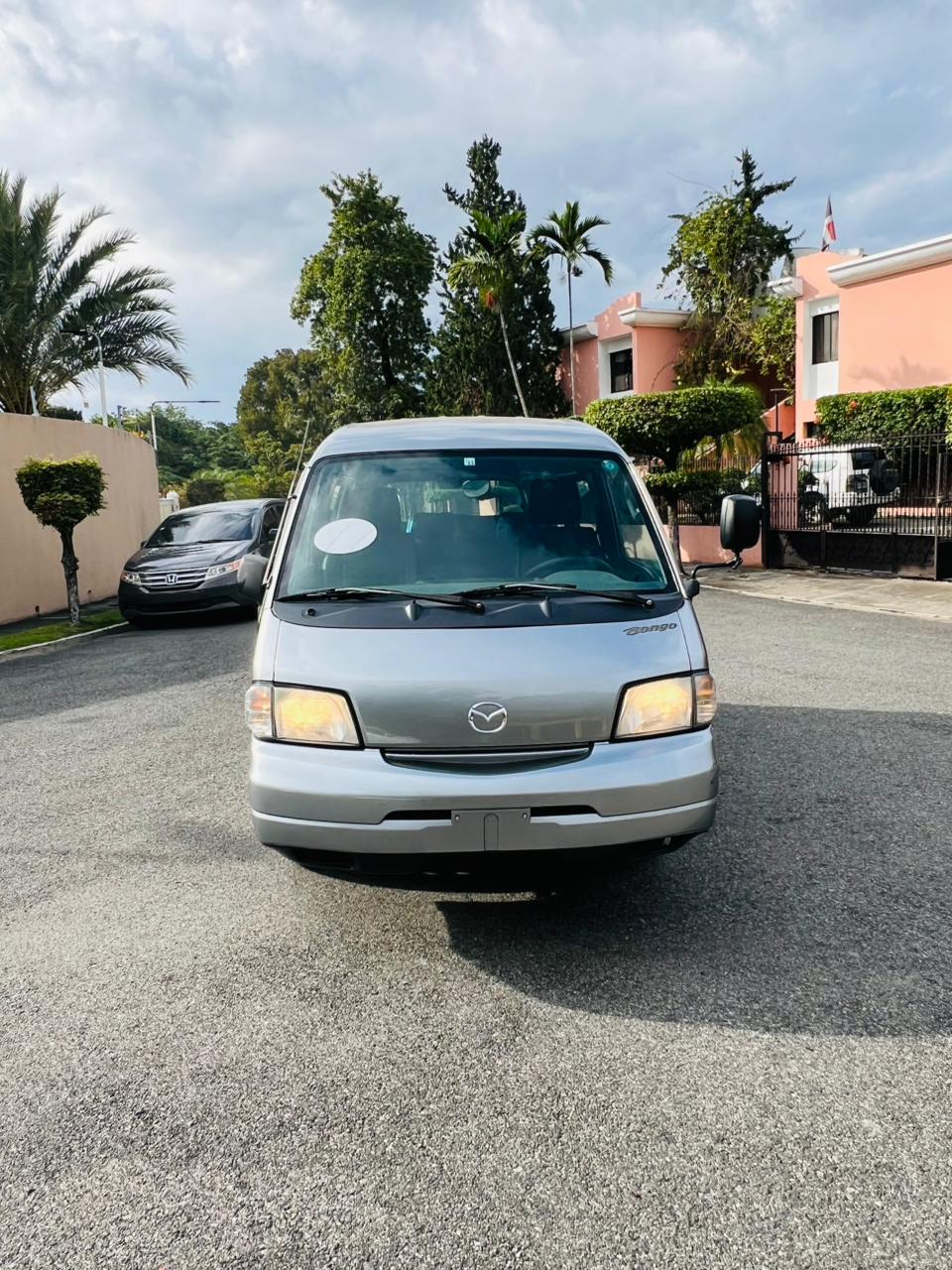 Mazda bongo 2017 Foto 7317429-4.jpg