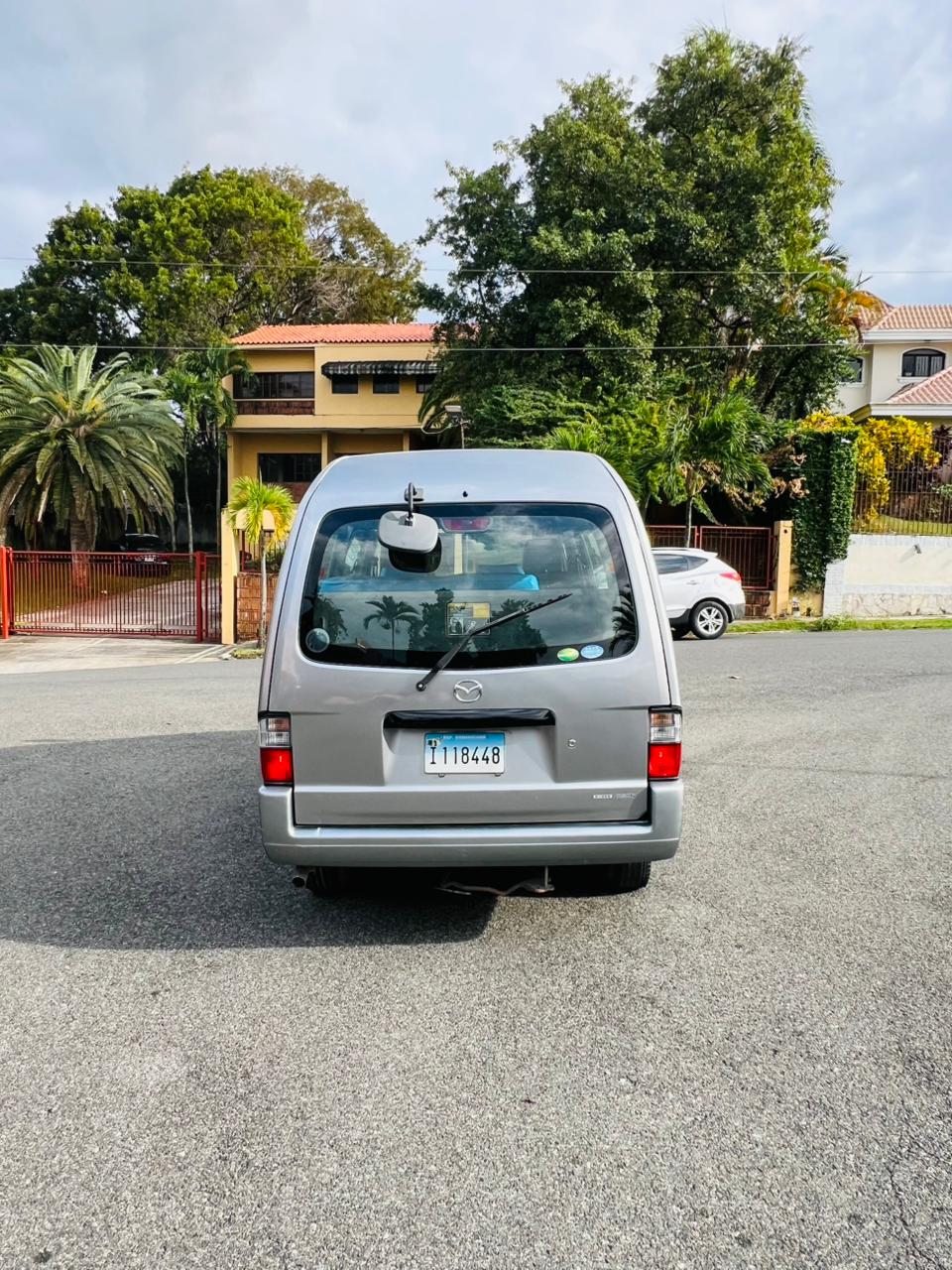 Mazda bongo 2017 Foto 7317429-7.jpg