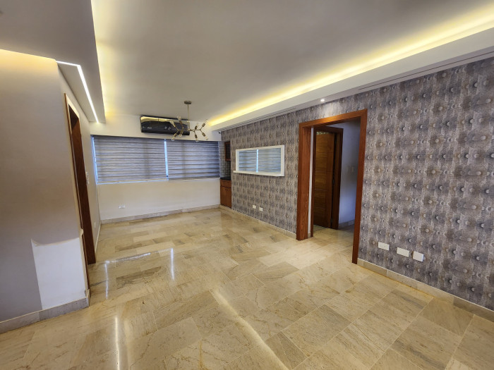Apartamento en alquiler en Naco  Totalmente remodelado Foto 7317450-9.jpg