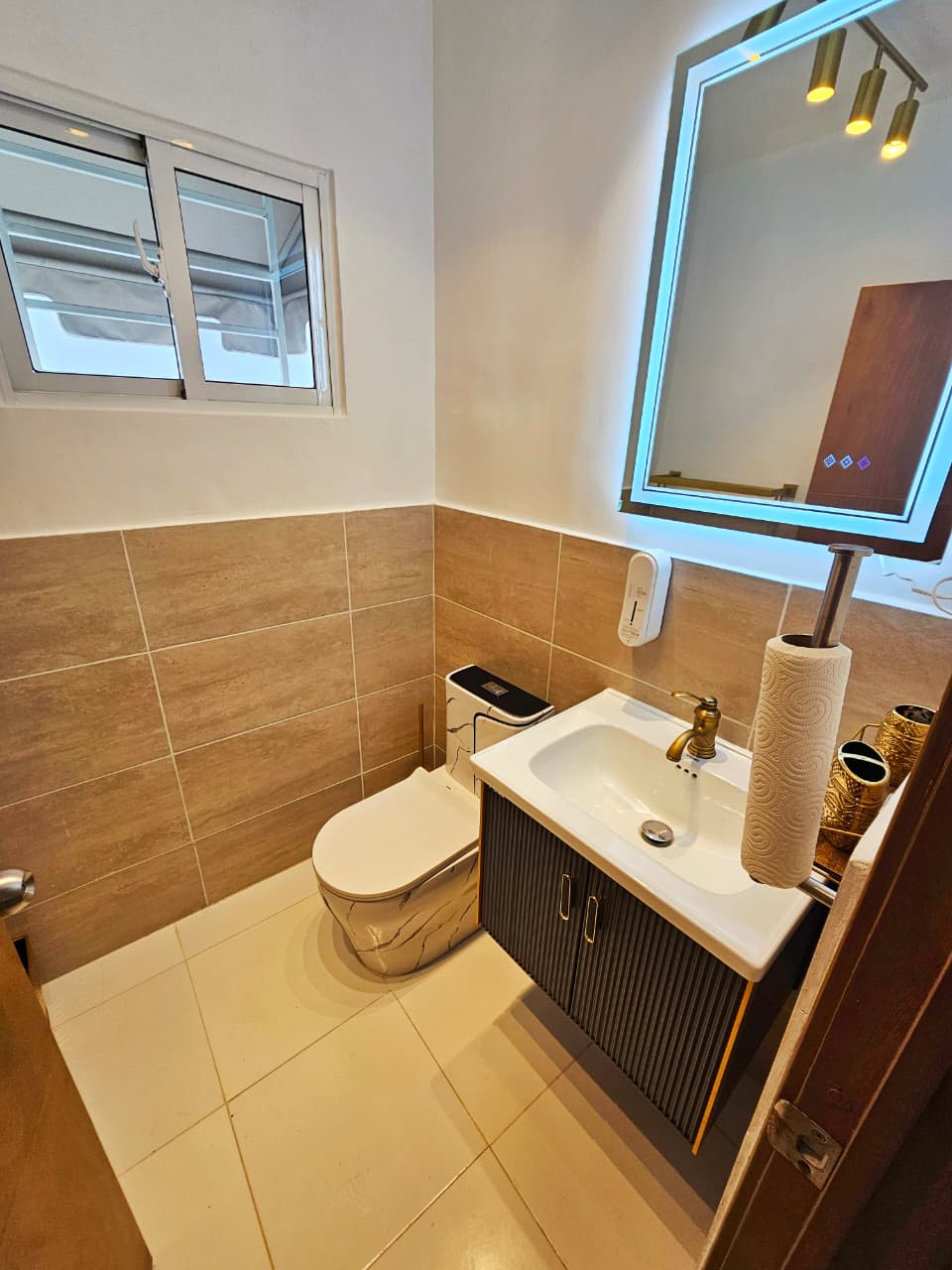 Apartamento tipo penthouse en venta Residencial Altos de la Colombia.  Foto 7317490-5.jpg