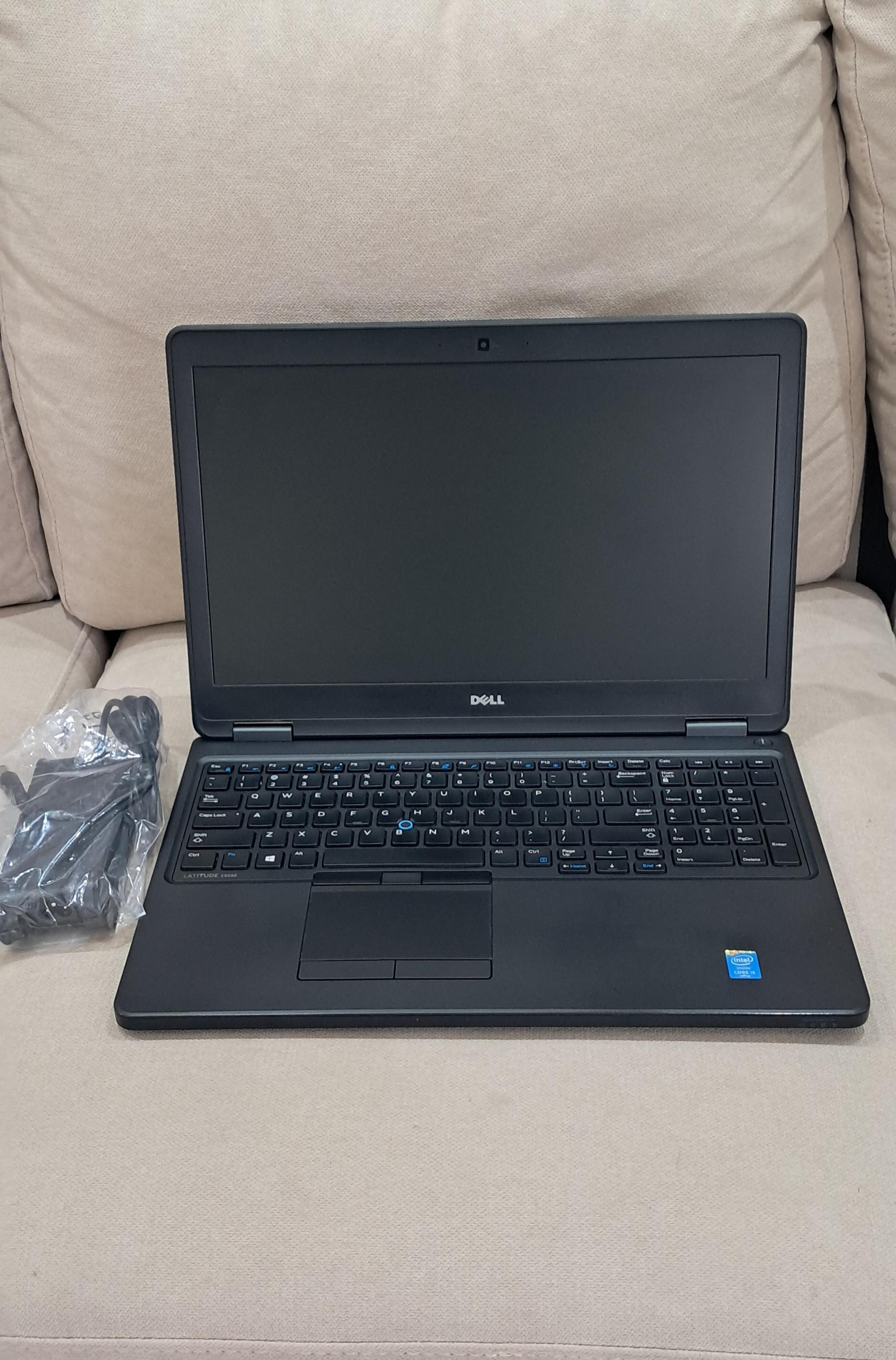 Laptop Dell 15.6 E5550 12GB 256GB Solido SSD i5 2.3Ghz Foto 7317506-3.jpg