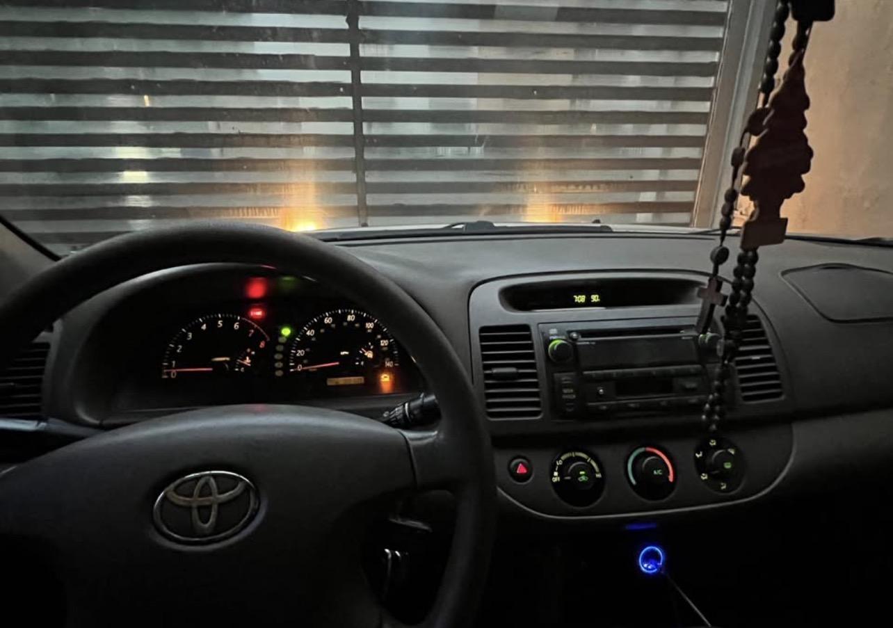 Toyota Camry LE 2002  Foto 7317584-6.jpg