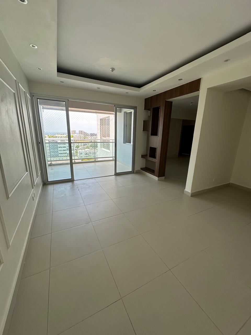 Apartamento en torre 9 niveles 7mo piso 2 parqueos 184 m2 balcon 2asce Foto 7317595-1.jpg