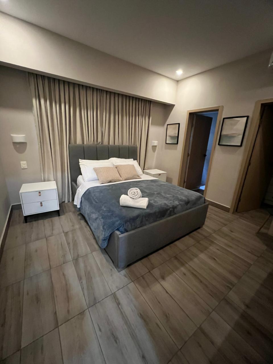 Apartamento en Piantini en torre dos habitaciones dos baños un parqueo Foto 7317665-9.jpg