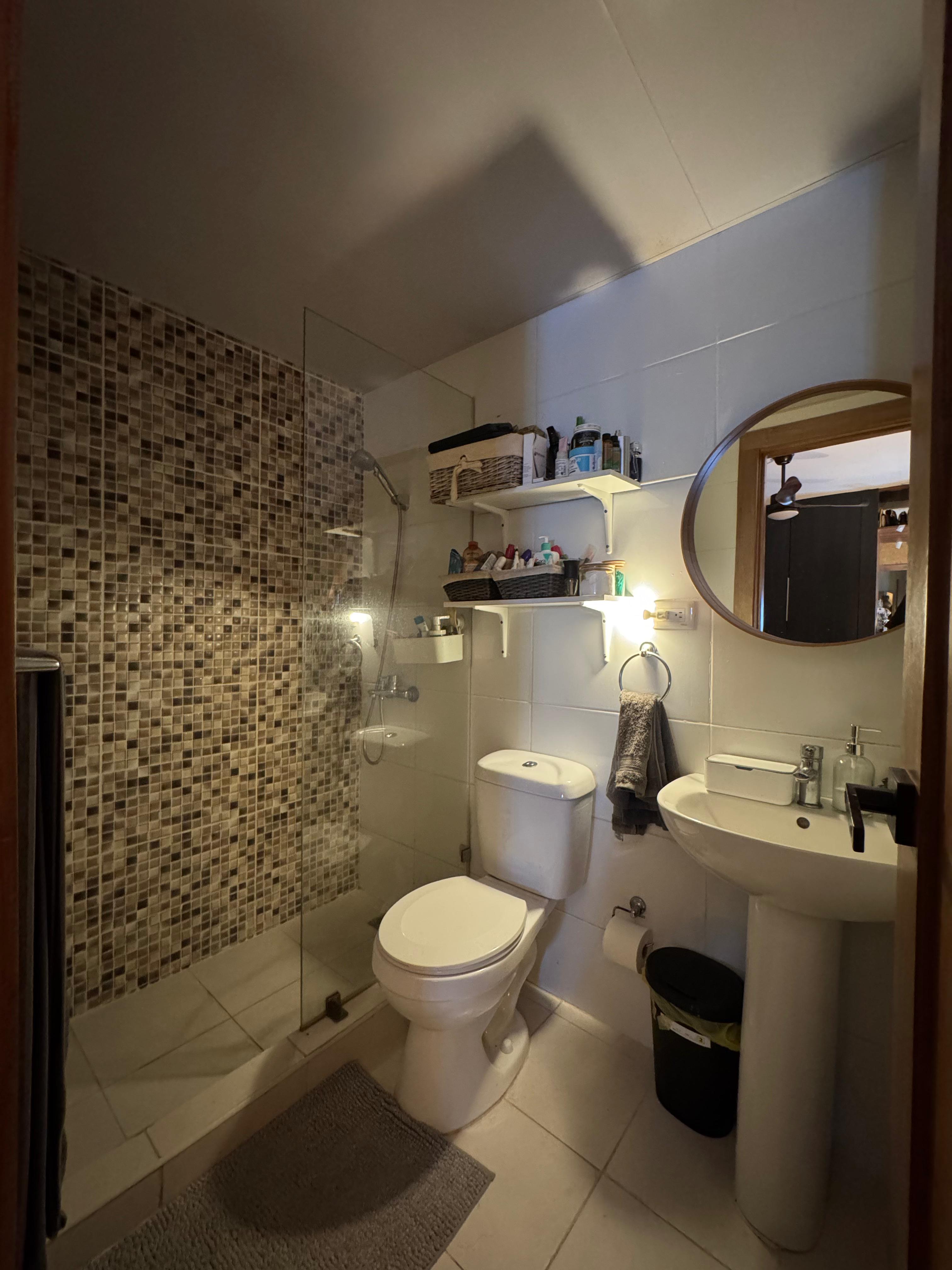 Se vende este apartamento en un tercer nivel en la Avenida Independenc Foto 7317670-8.jpg