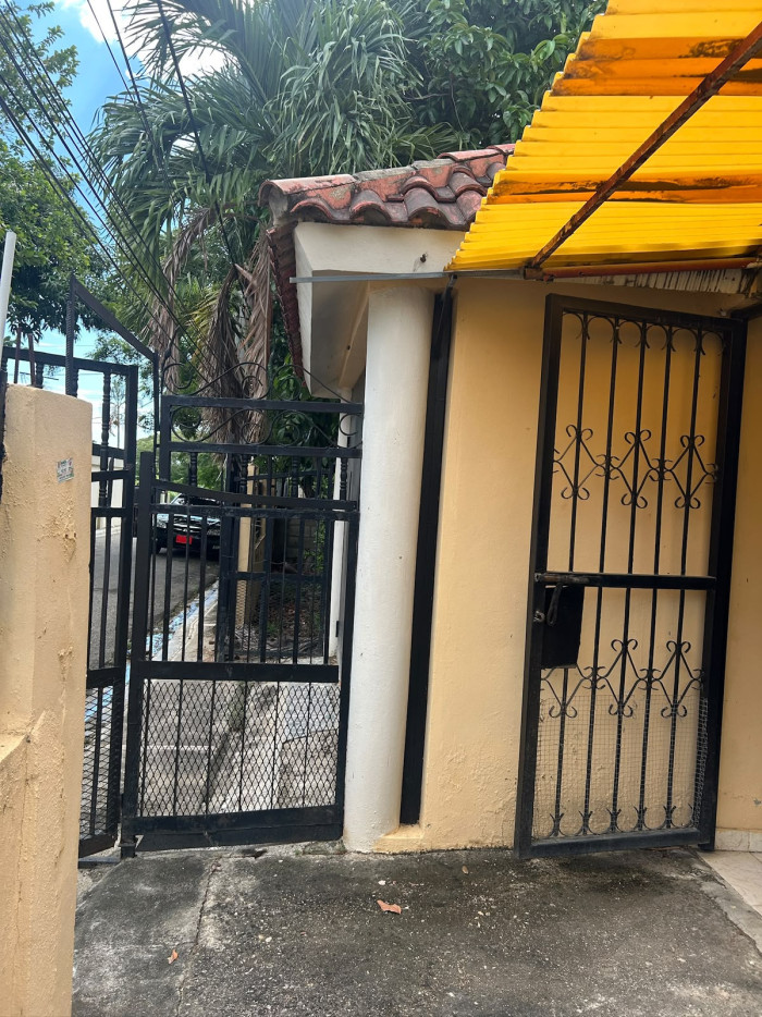 CASA EN VENTA EN SANTIAGO REPUBLICA DOMINICANA Foto 7317682-3.jpg