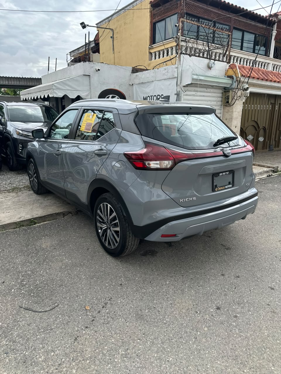 Nissan Kicks SV 2023 Foto 7317717-4.jpg