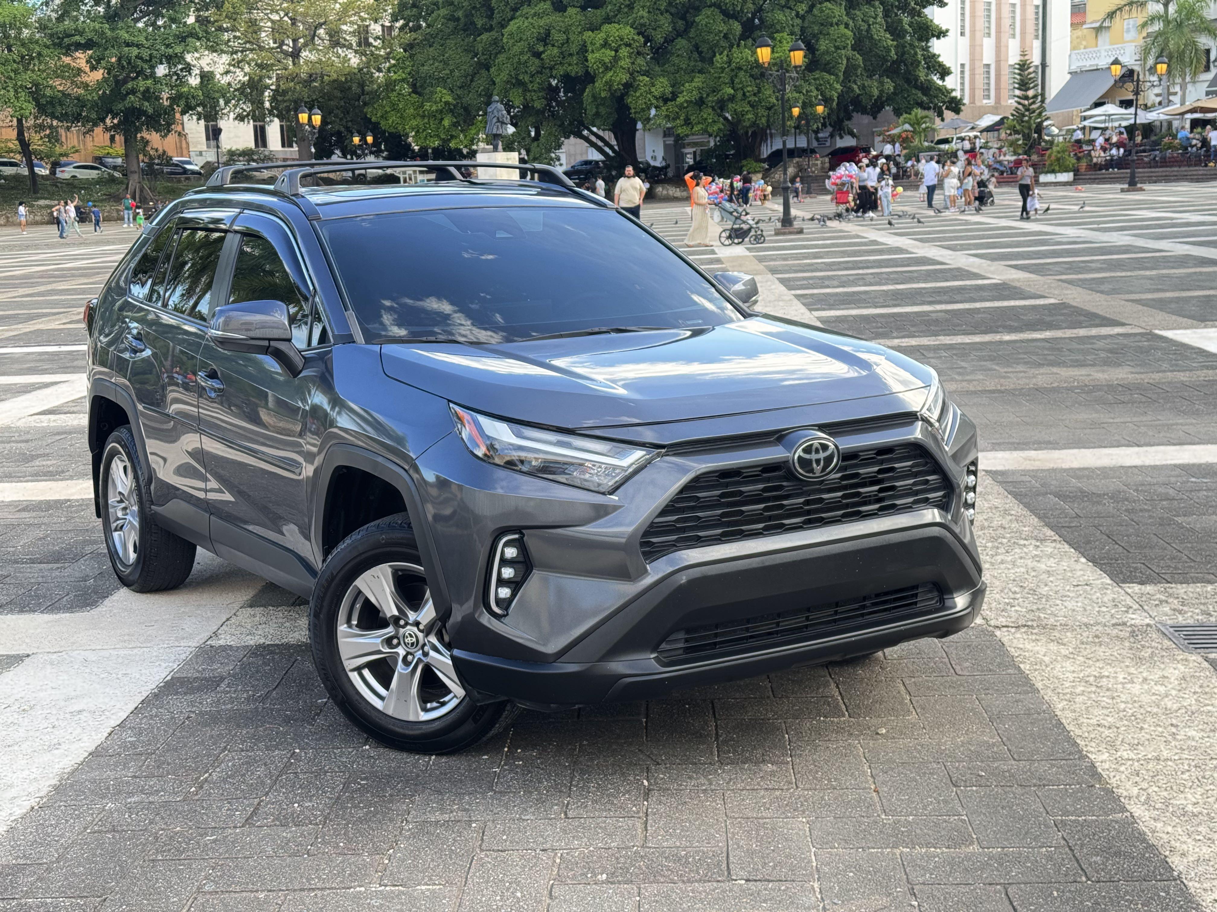 Toyota RAV4 XLE 2023 Foto 7317724-6.jpg