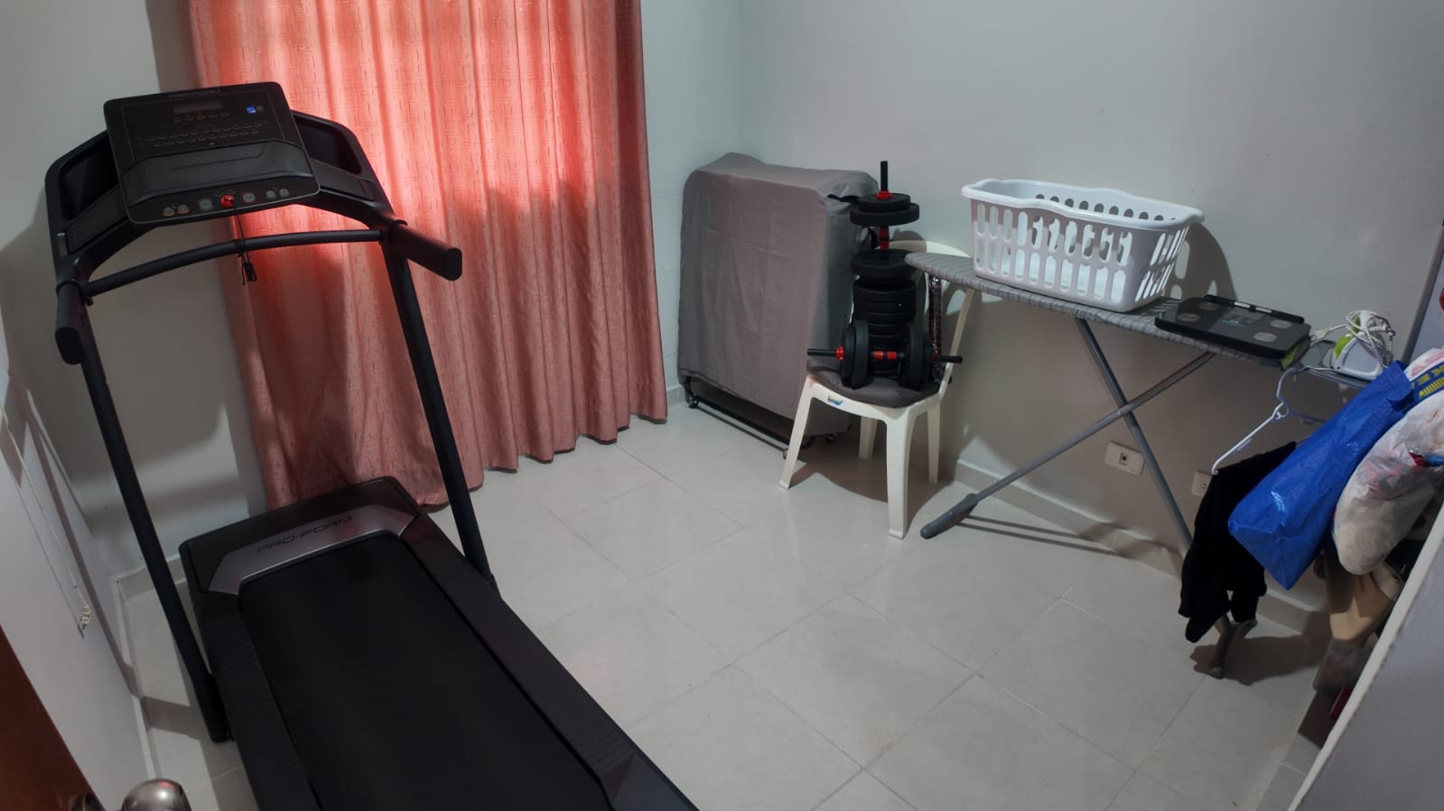 Apartamento en el residencial Monumental en Santo Domingo DN Foto 7317755-7.jpg