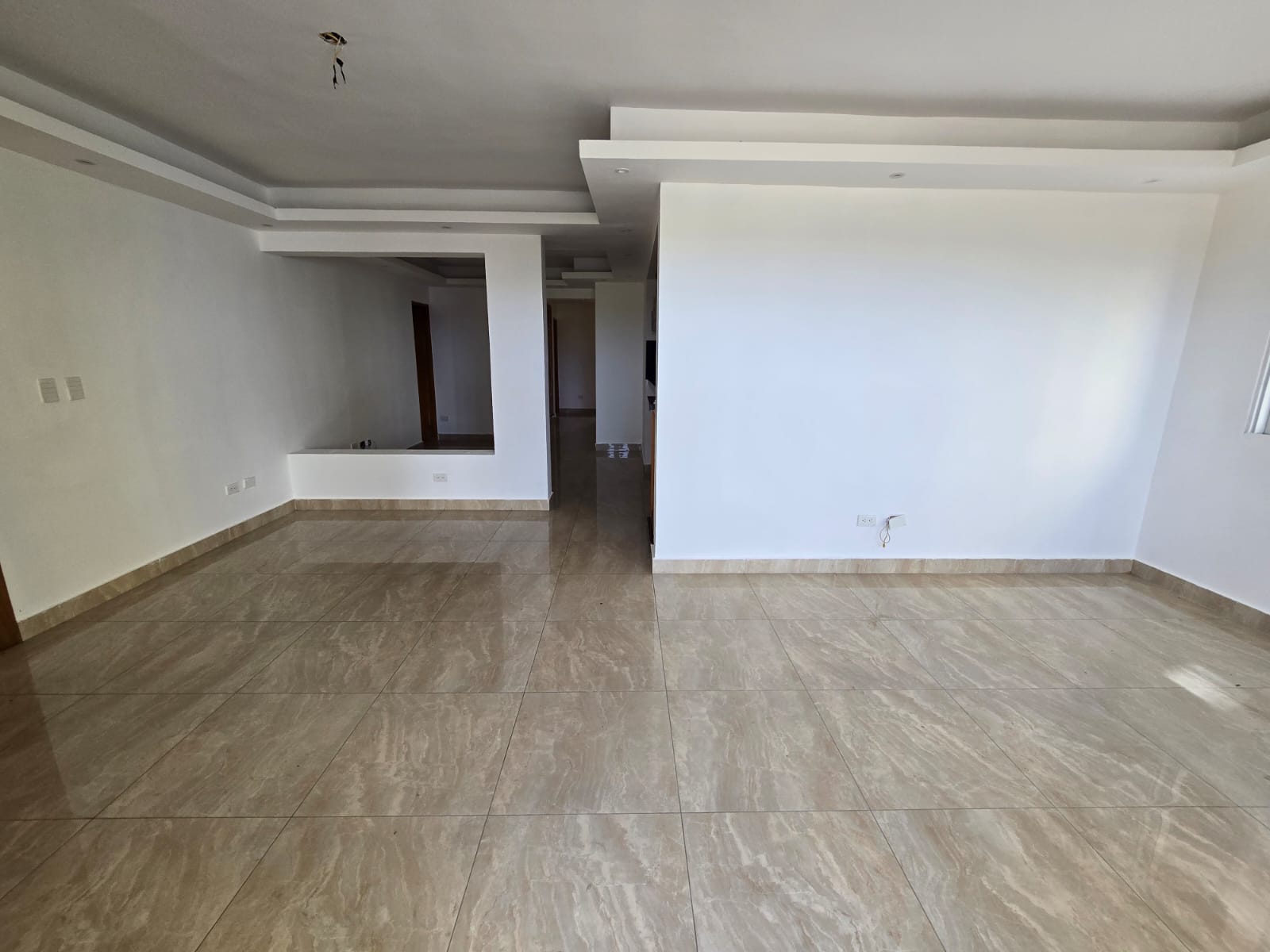 2do piso con Terraza  en Marañon a pasos de la Jacobo Majluta   Foto 7317757-3.jpg