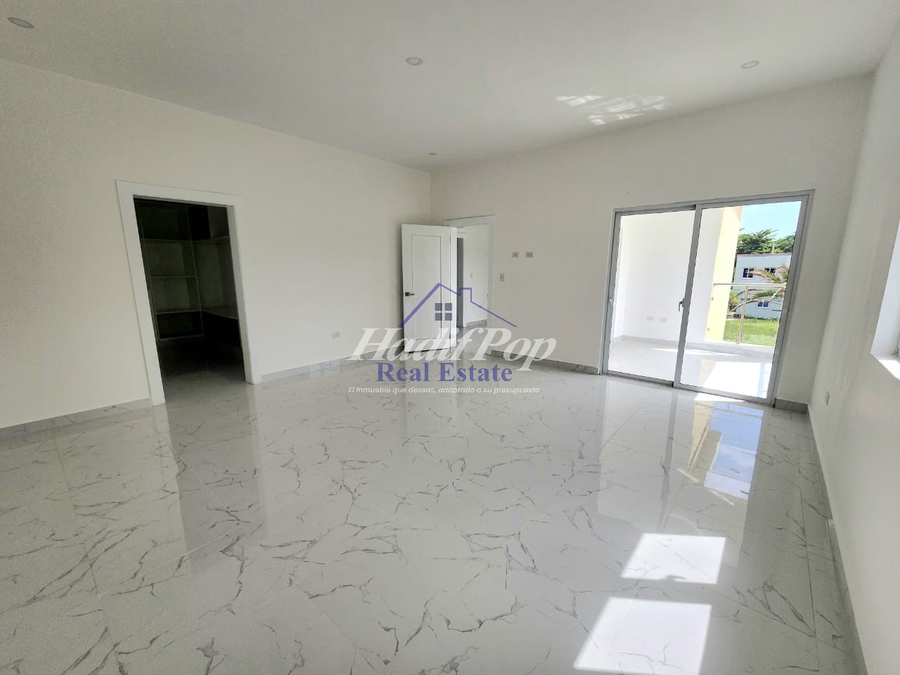 Villa en venta  Foto 7317776-3.jpg