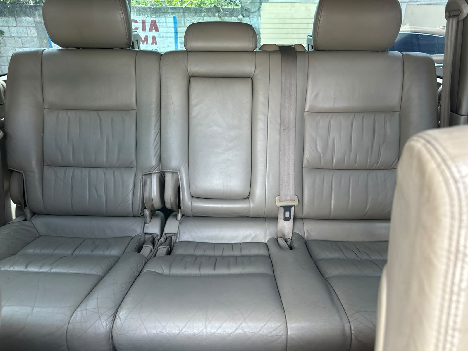 Toyota Land Cruiser 2004 Foto 7317780-8.jpg